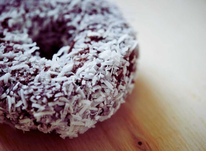 Ciambelle al cocco, soffici e light per una dieta senza compromessi