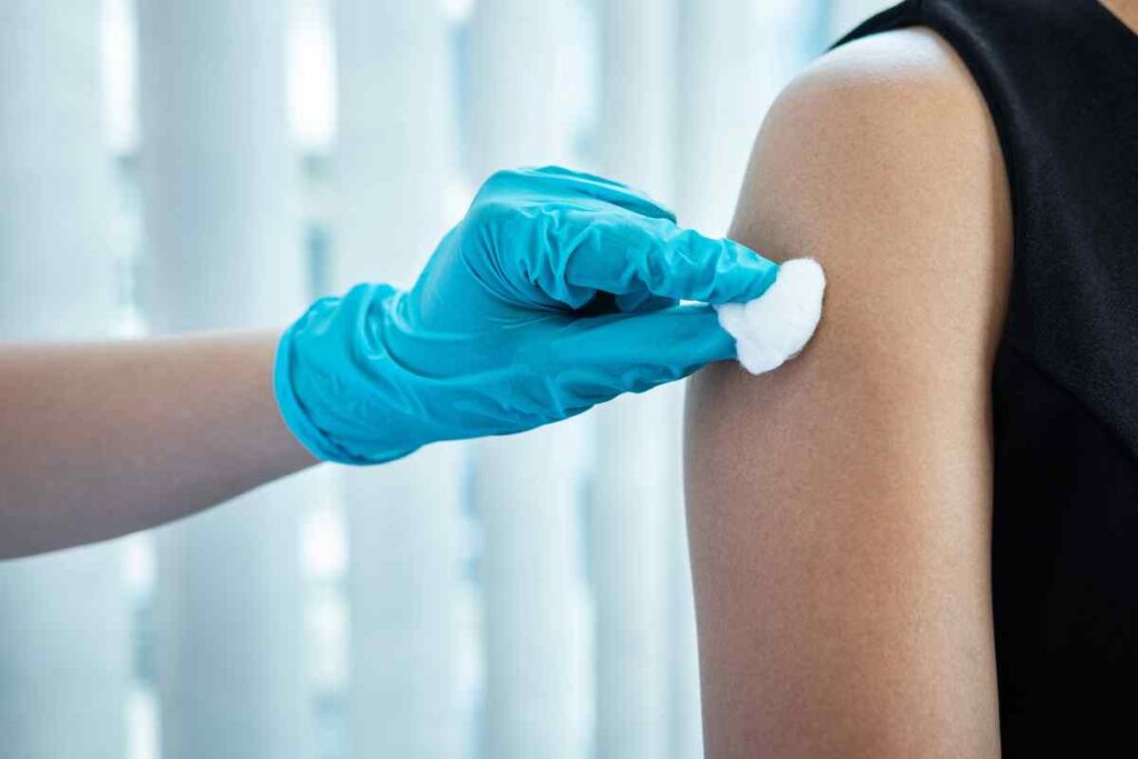 Esotico sì, ma in sicurezza, parti protetto per esplorare il mondo, ecco i dettagli sui vaccini
